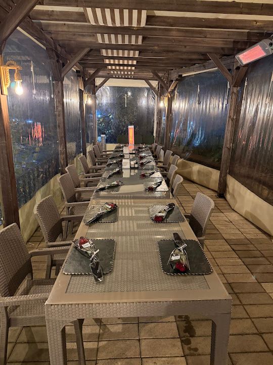 Su Park Cafe & Restaurant