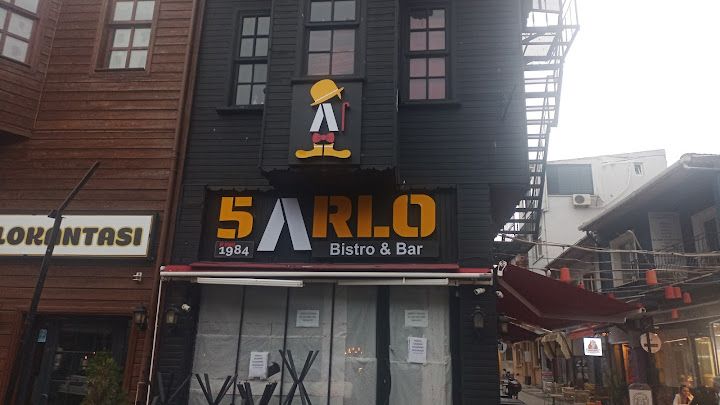 5arlo Bistro&bar