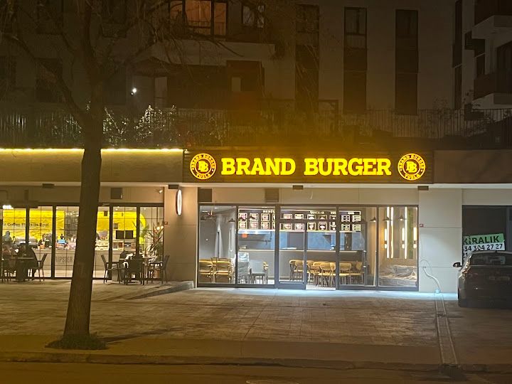 BRAND BURGER
