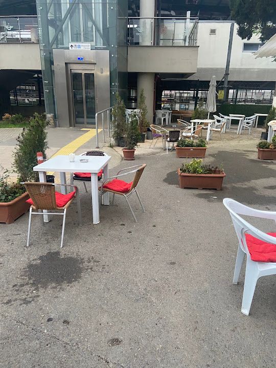 Toker Aile Çay Bahçesi