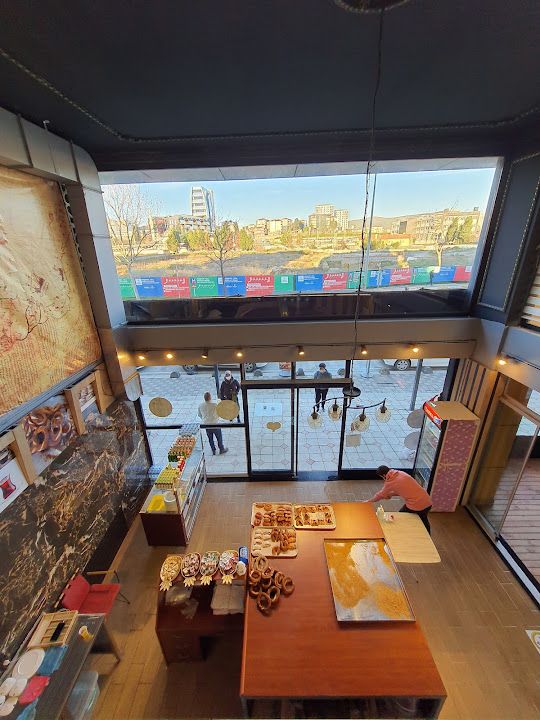 Tuzla Taş Fırın Simit Cafe