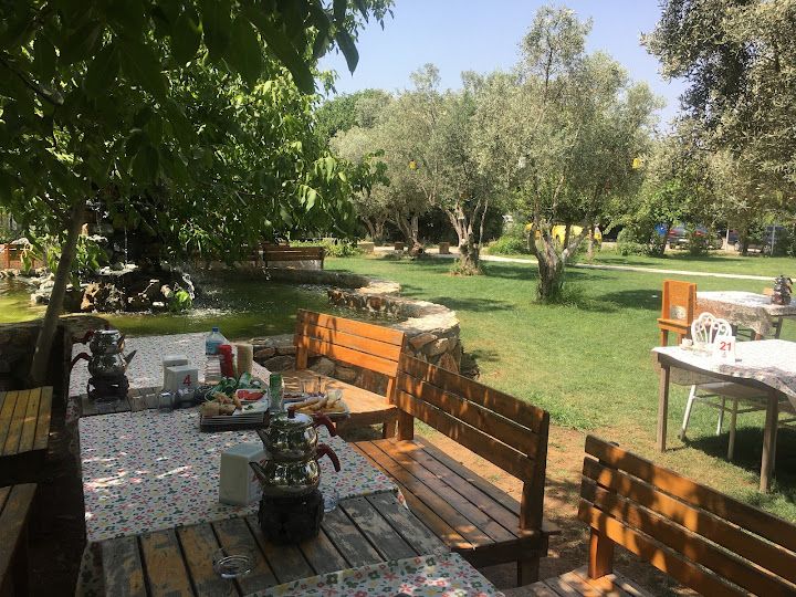 Altın Makas Berber Kemal’in Yeri