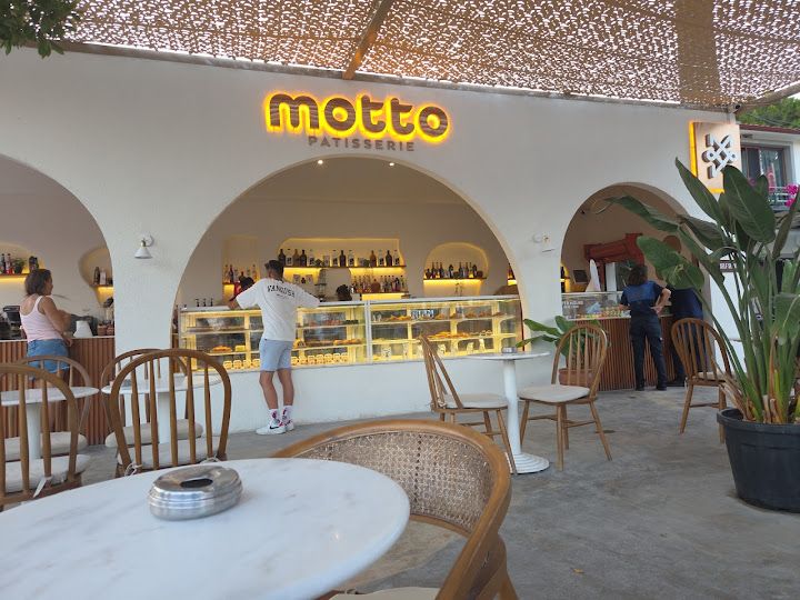 Motto Patisserie