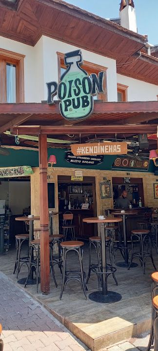 Poison pub