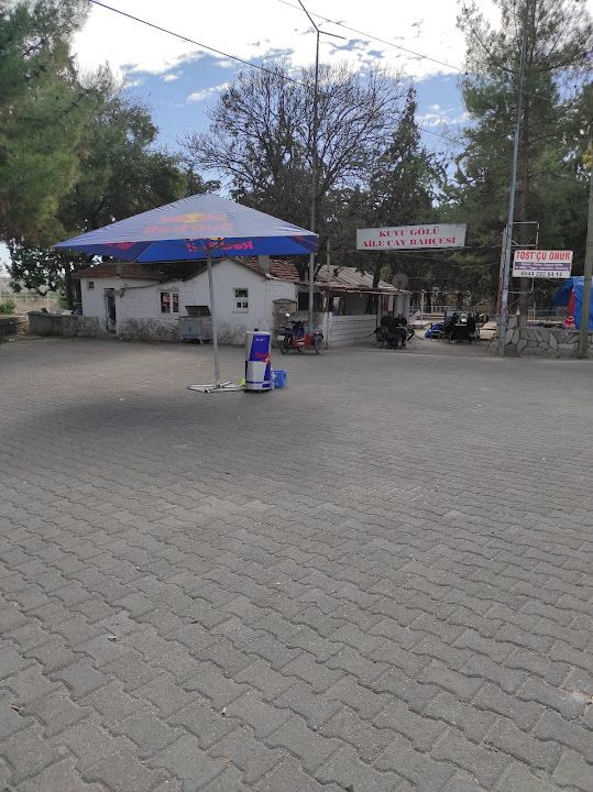 Kuyu Gölü Çay Bahçesi