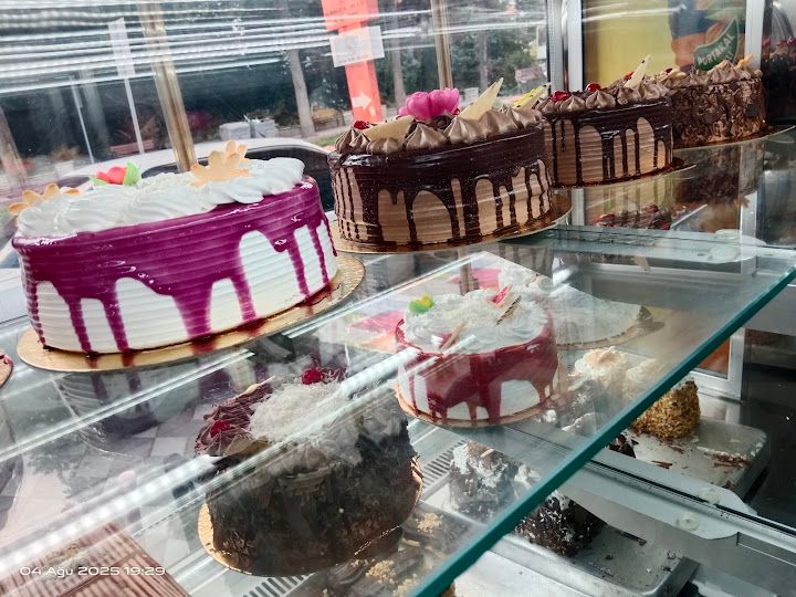 İpek Yolu Cafe, Restorant Ve Ev Yemekleri