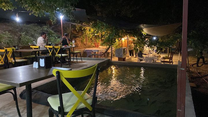 Suna Hanım Çiftliği Gölboğazı Balık & Et Restoran