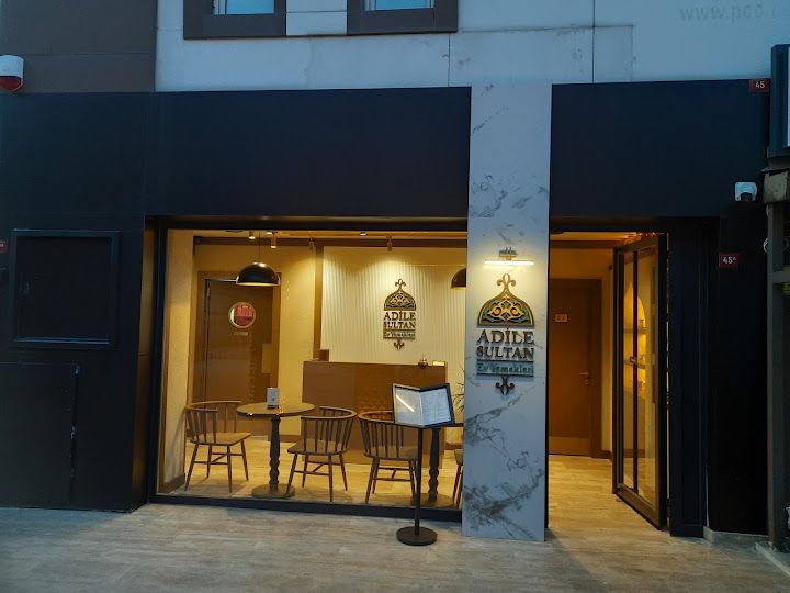 Adile Sultan Ev Yemekleri- Şerifali Restoranı