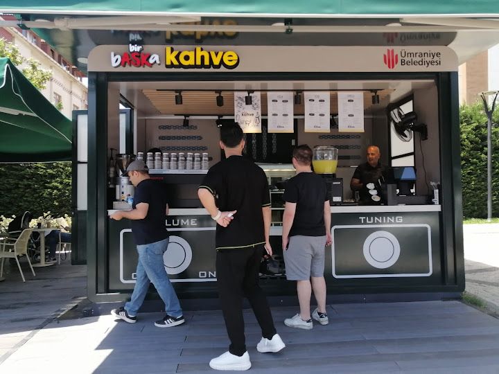 Bir Başka Kahve