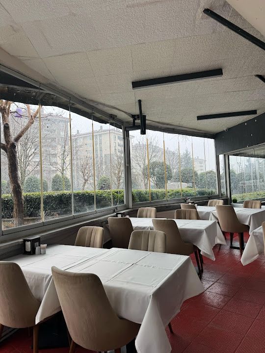 Gizbahça Cafe Restaurant