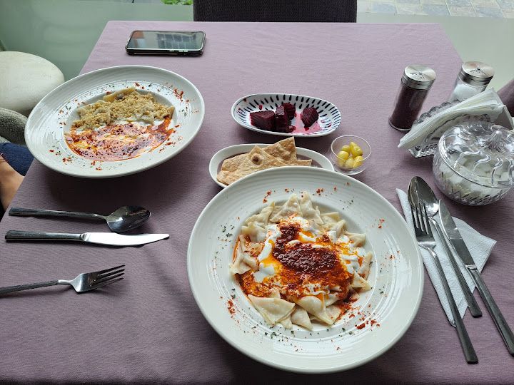 Sevgi Eli Mantı & Gözleme Evi