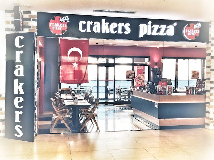 Crakers Pizza Uniport