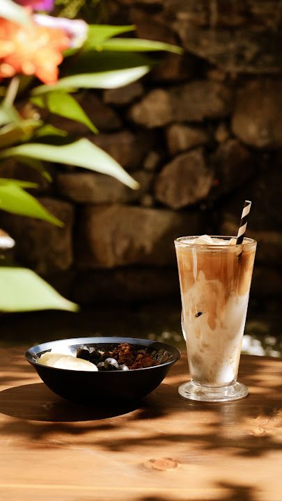 Purple Point-design Store & Cafe