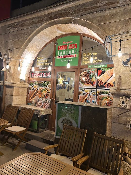 Sinasos Erkut Tantuni