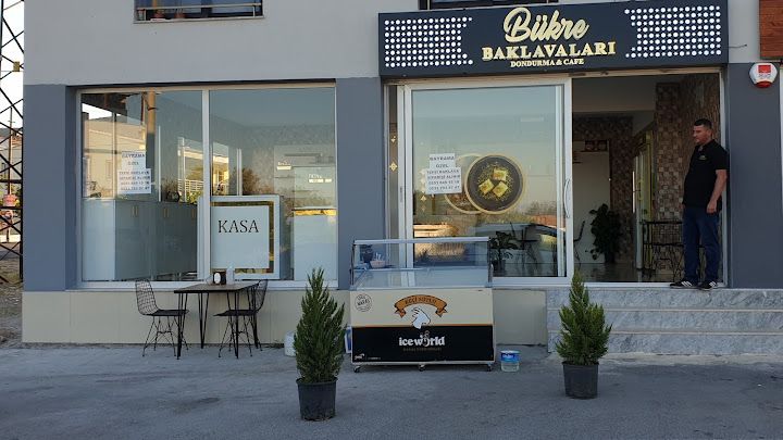 Bükre baklavaları, dondurma&cafe