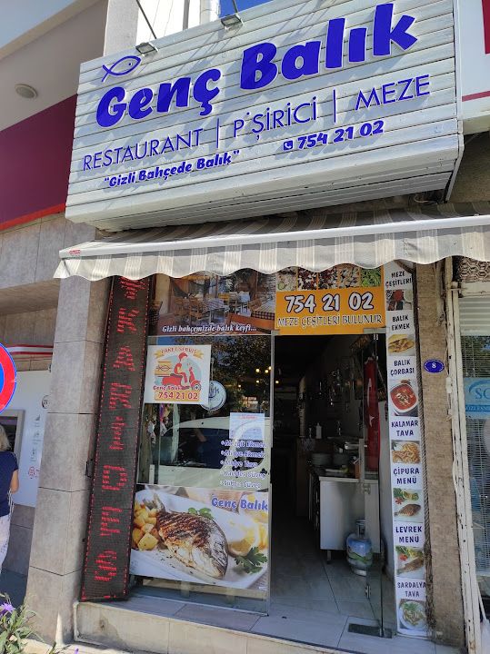 Genç balık pişiricisi