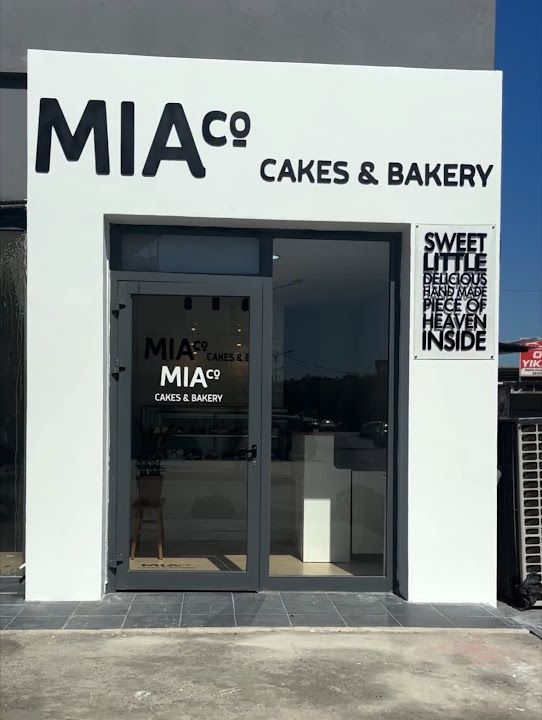 Mia Co. Cakes&bakery-urla