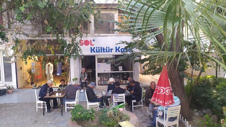 Sol Kültür Kafe