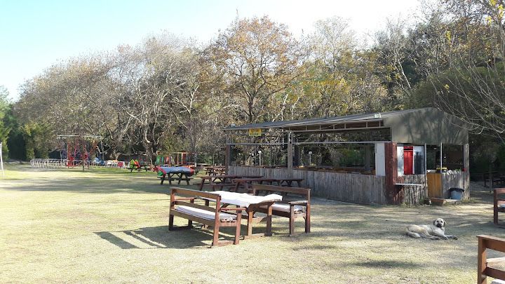 Titus Feronia Restoran
