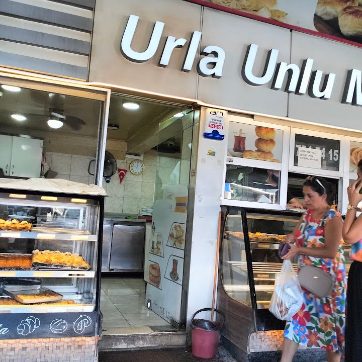 Urla unlu mamülleri