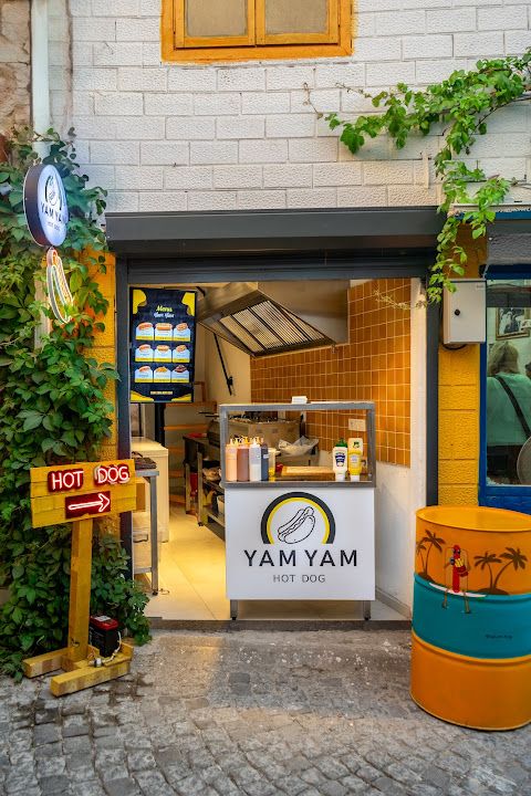 Yam Yam Hot Dog