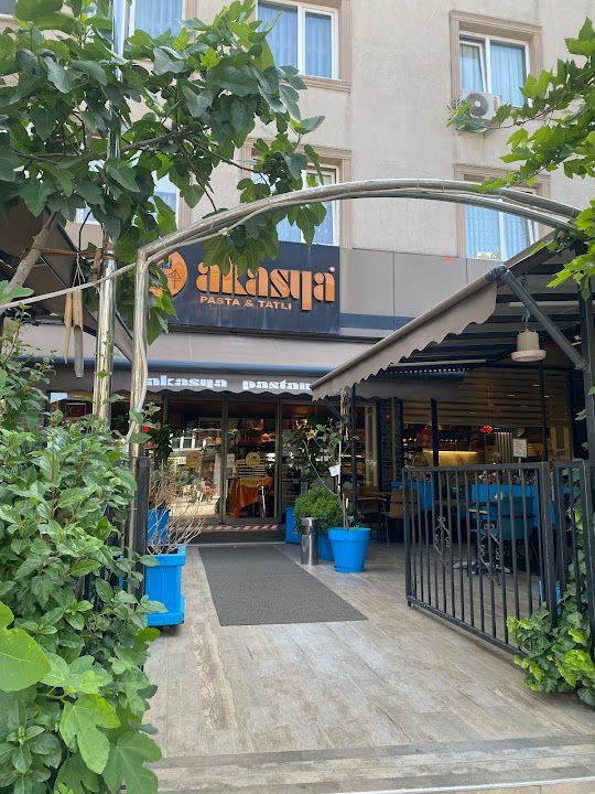Akasya Pastanesi