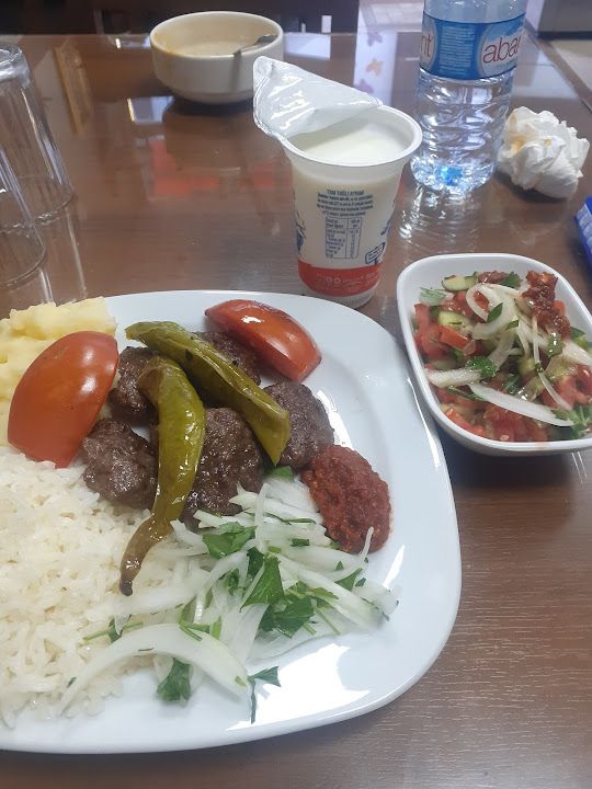 Aksu Köfte Salonu