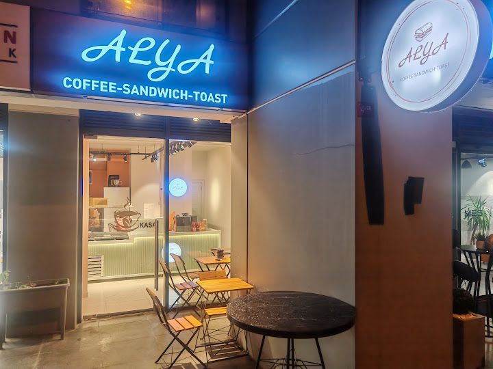 ALYA coffee-sandwich-toast