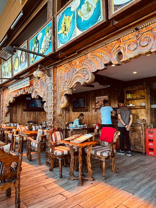 Aruna restaurant & Cafe