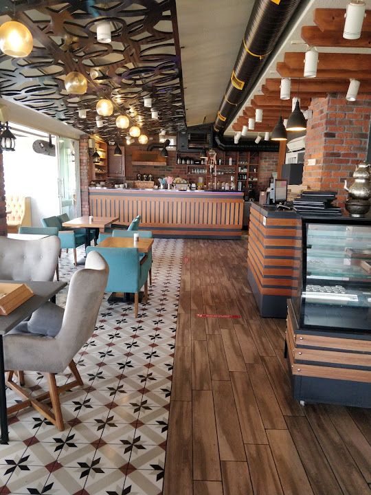 Bibiz Cafe Restaurant