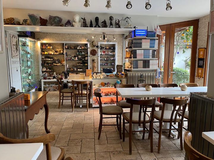 Cbn Kitap Cafe Yayıncılık