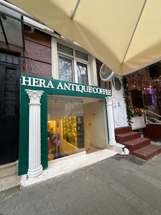 HERA ANTİQUE CAFE