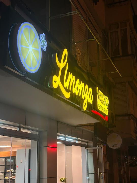 Limonza Cafe
