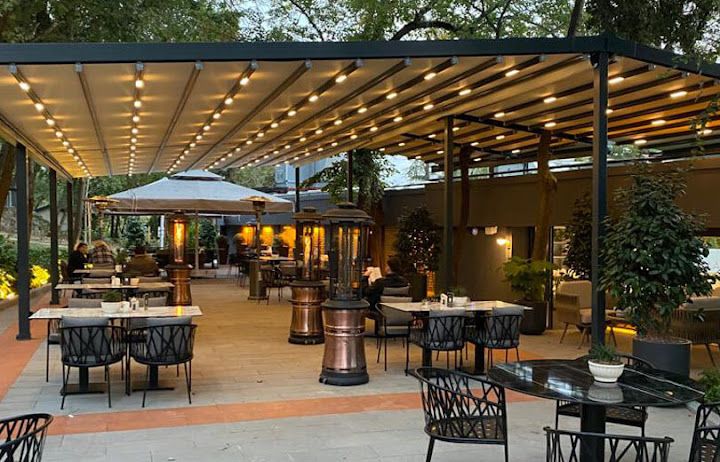 Lotus Bistro By Divan