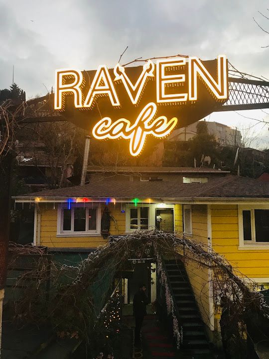 Raven Cafe | Kuzguncuk | Üsküdar | Kahvaltı | Breakfast | Yemek | Dünya Mutfağı | Tatlı | Workshop