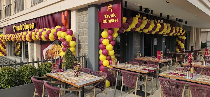 Tavuk Dünyası Çengelköy Cadde