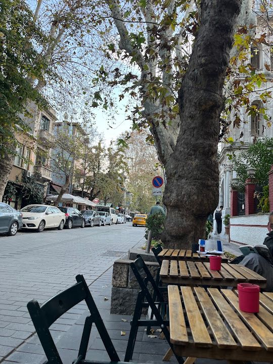 Toprak kahve ve çay evi