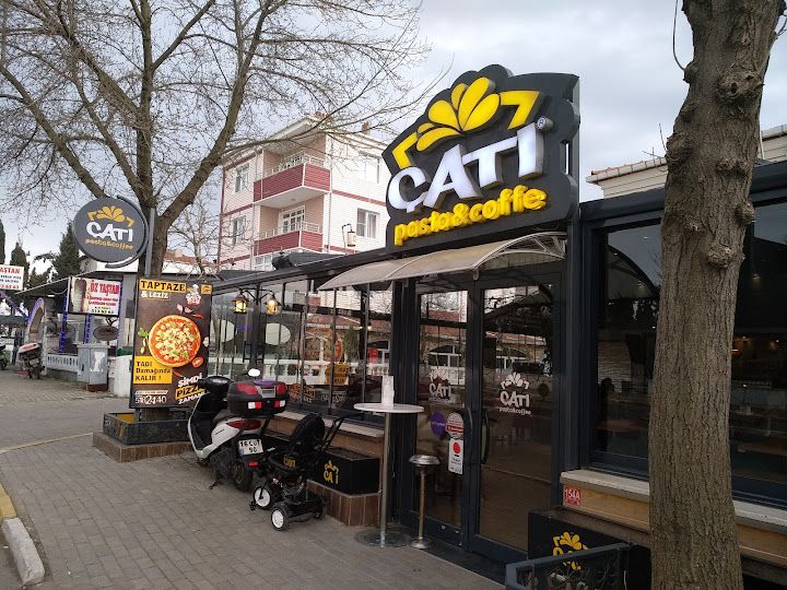Çatı Pastanesi