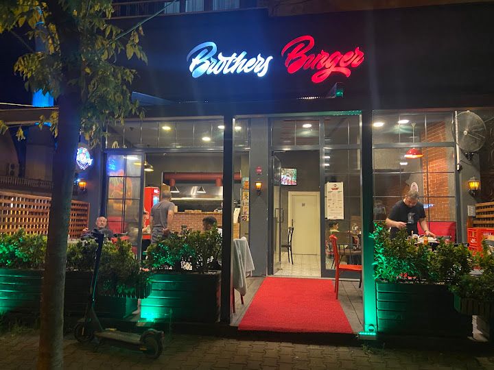 Brothers Burger
