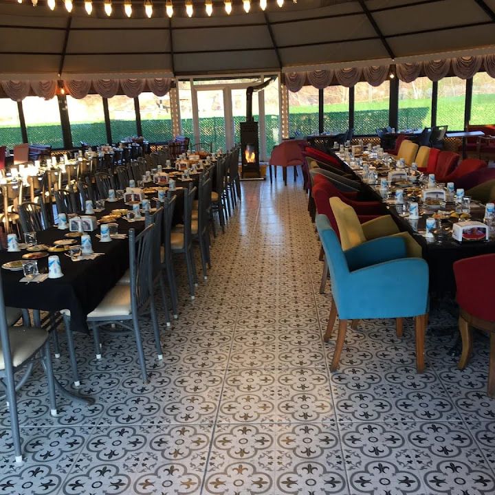 Elibol Çadır Restoran Ve Kır Bahçesi