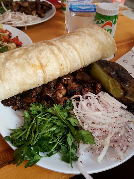 Sahra Döner Ve Ciğer Salonu