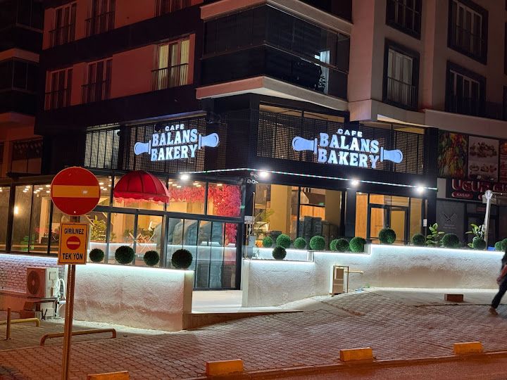 Balans Bakery Company ( Balans Kafe )