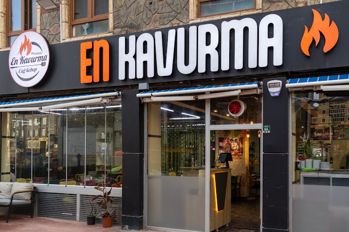 En Kavurma Cağ Kebap