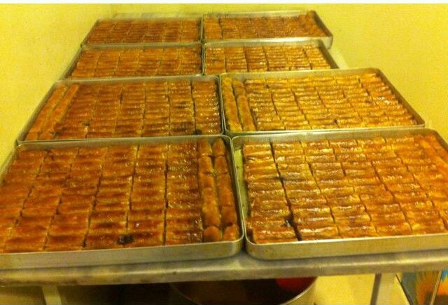 Ertat Baklava & Kadayıf Erzurum Tatlıcılık Cengiz Usta