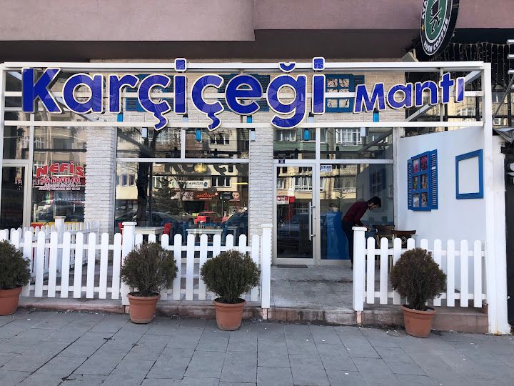 Karçiçeği manti