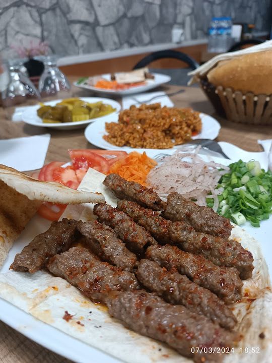 Mangal Kebap Canip Usta