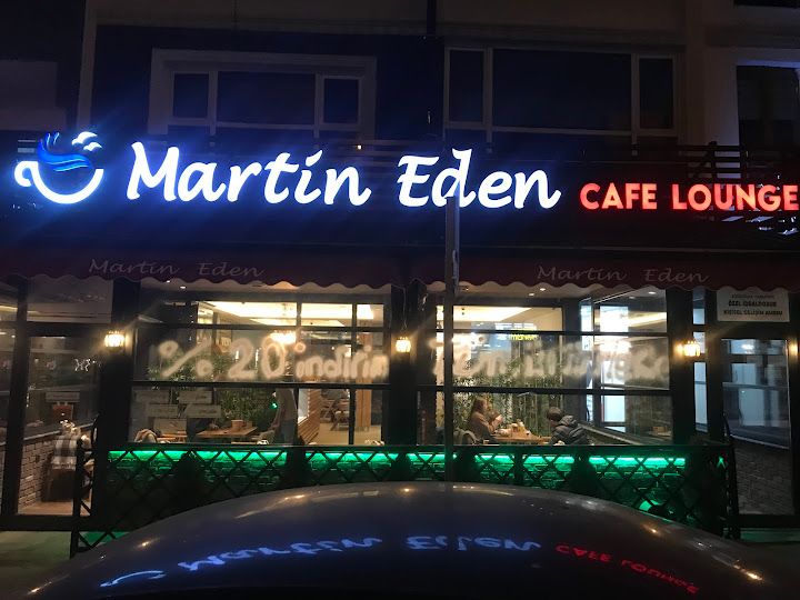 Martin Eden Cafe Lounge Patisserie