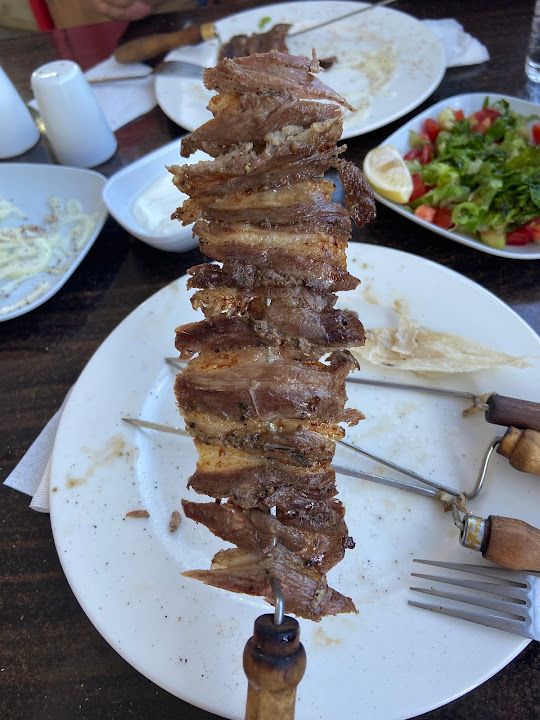 Naci Usta Et Galerisi