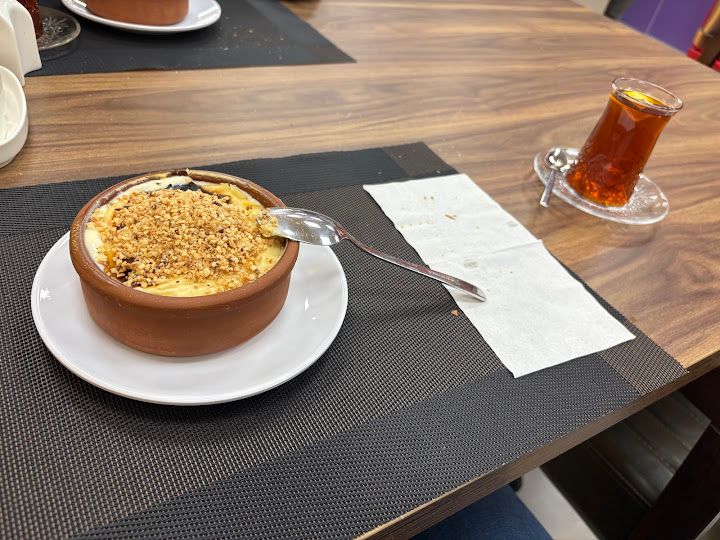 Şehri Beylerbeyi Dönercisi