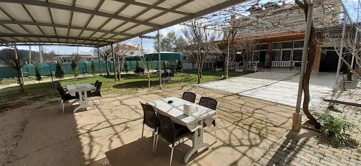 Öker Kahvalti & Aperatif Salonu